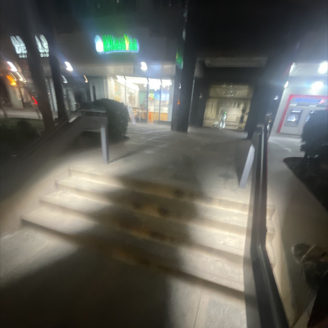 4 Stair and stair rail