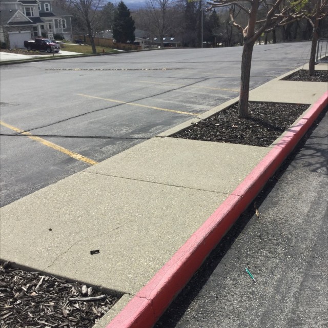 Manny pad w/ painted curbs