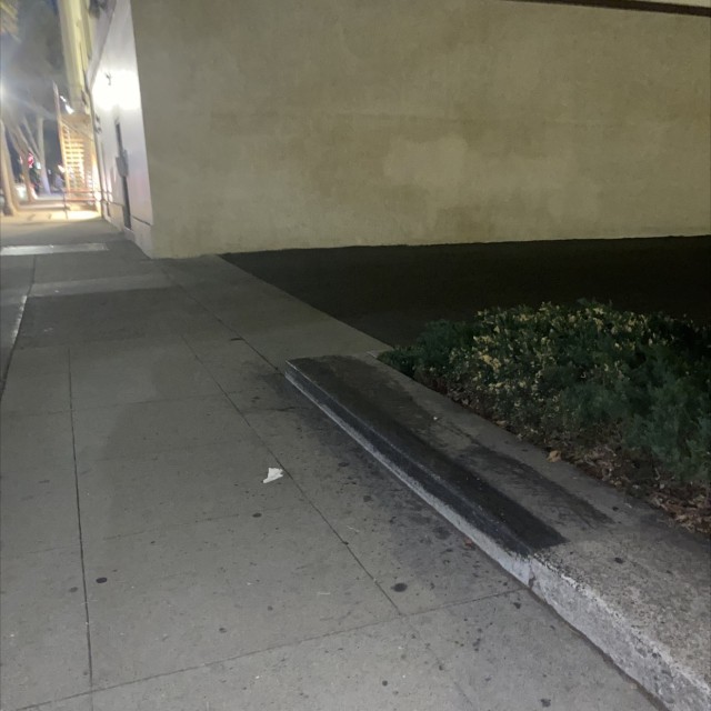 Buttery ledge