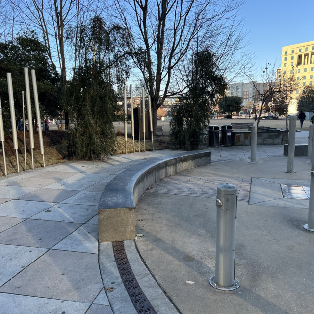 Curve ledge