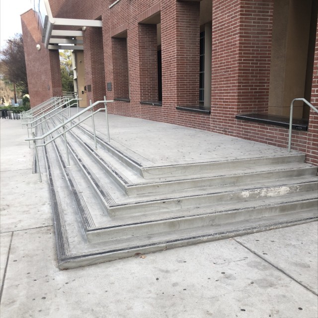4/5 stair