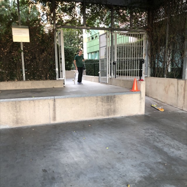 Do able loading dock