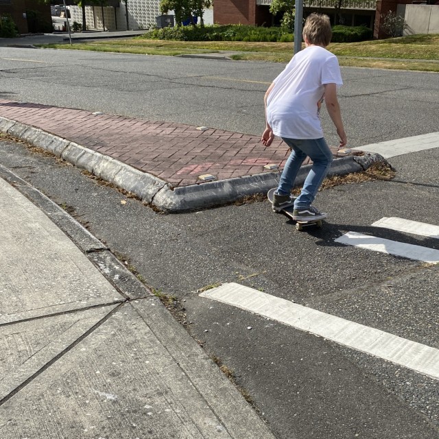 Thicc Curbside 