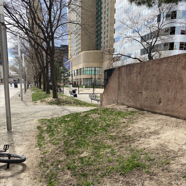 Pile of shit bank to walledge