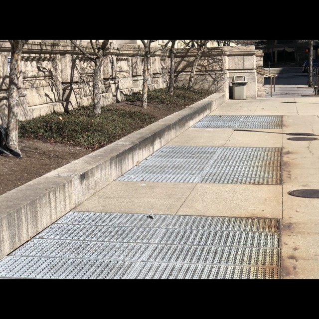 Courthouse ledges