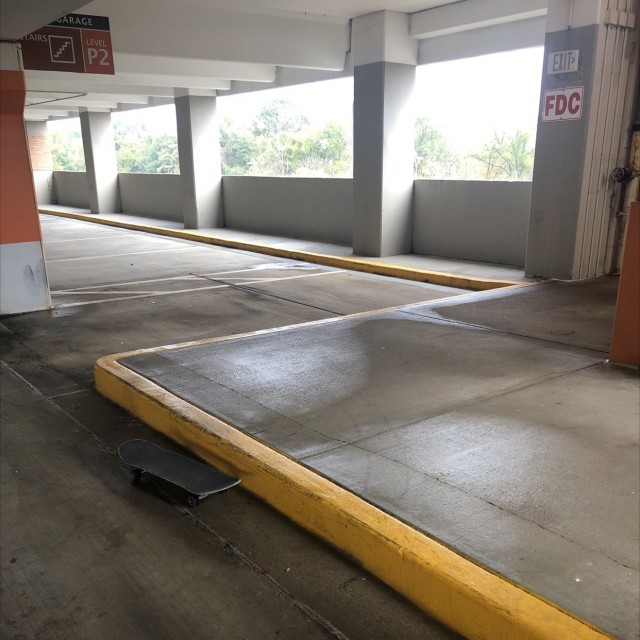 Manual Pad and beginner 50 50 grind spot