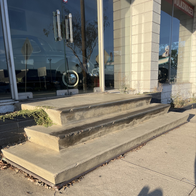 motor ledge