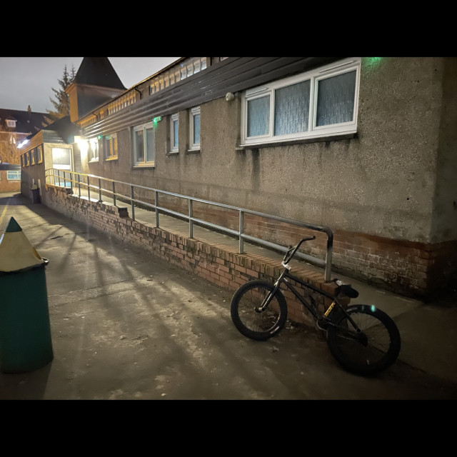 Lowish hop on