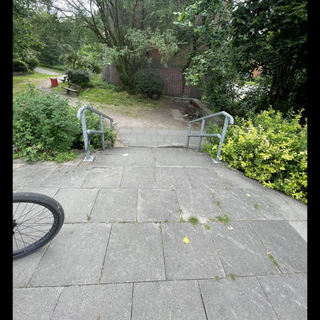 Handrail