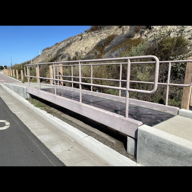 San Clemente Bump to Rail