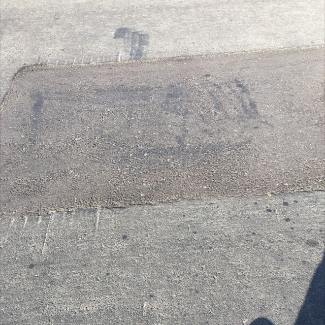 Waxed asphalt 
