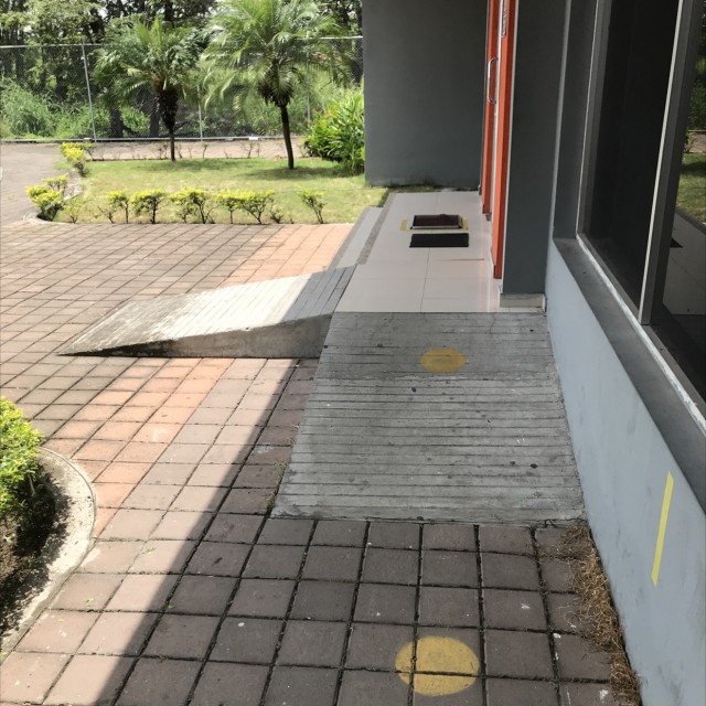 Kicker 