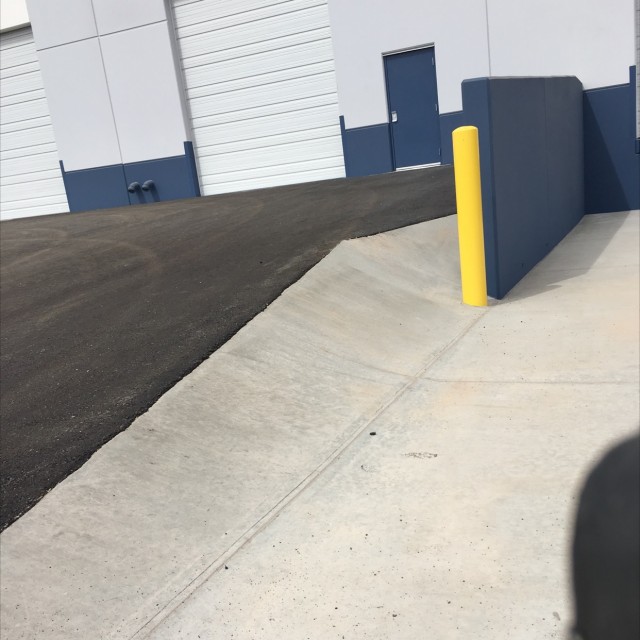 Warehouse very and ledge 