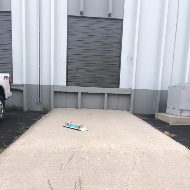Manual pad to small ledge 