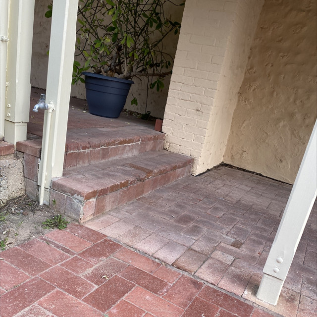 2 Stairs & And Dropoff