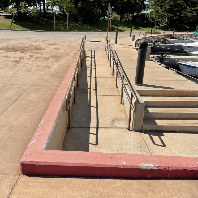 Long flatbar, longer ledge