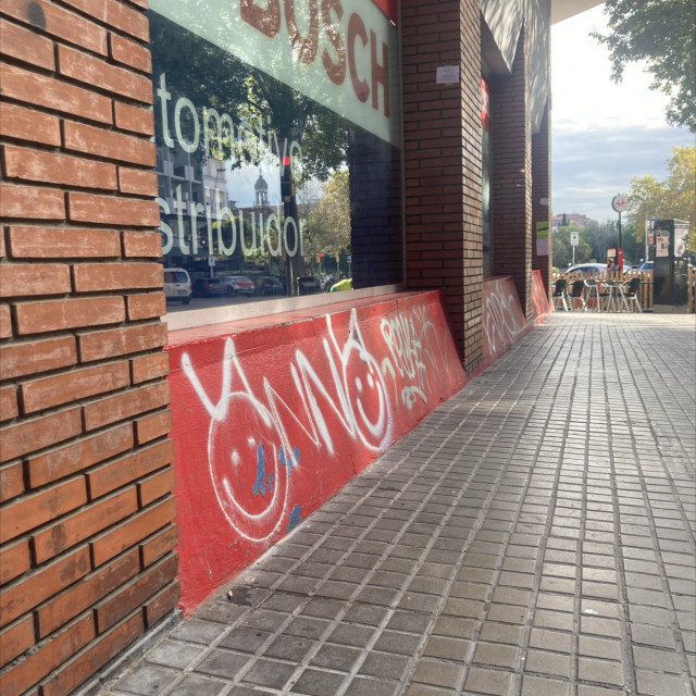 Wallride to grind