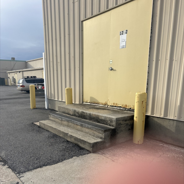 2 stair ledge 