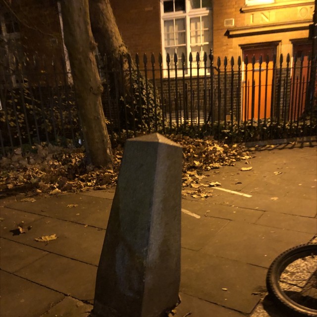 Between stem and bar height