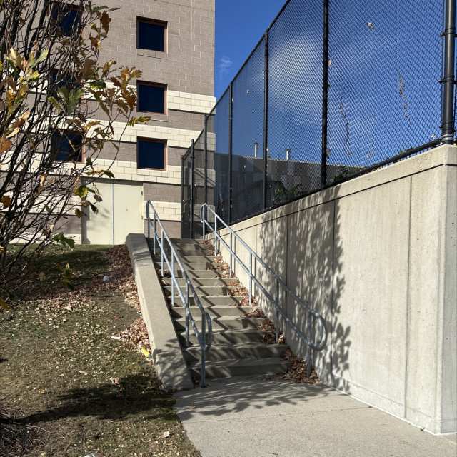 Uphams Corner 14 Stair Downrail