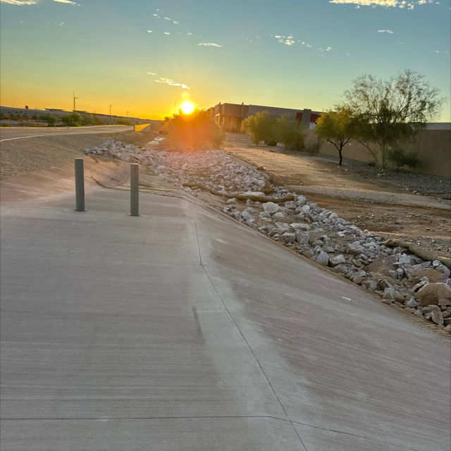 Concrete ramp thing