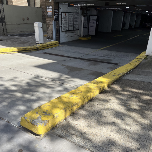 little yellow banky thing