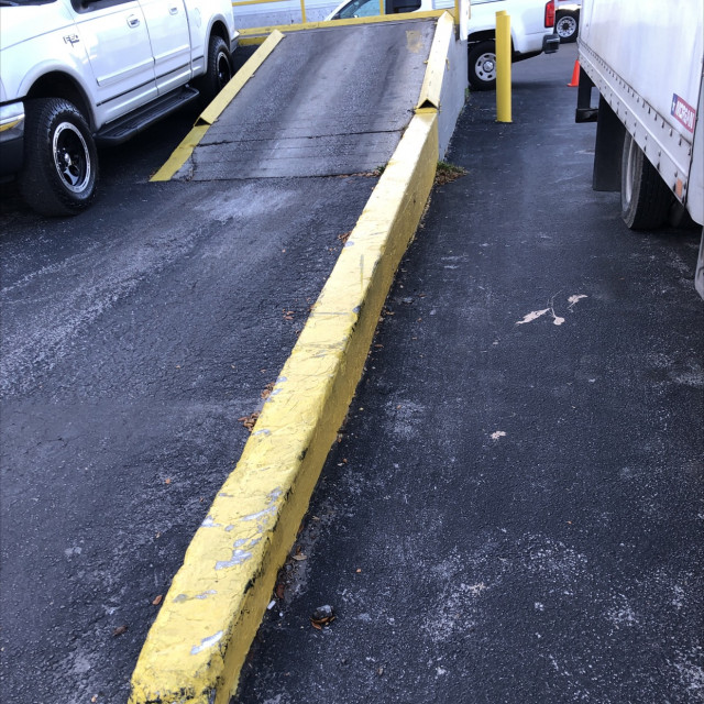 yellow ramp up tilt coupin