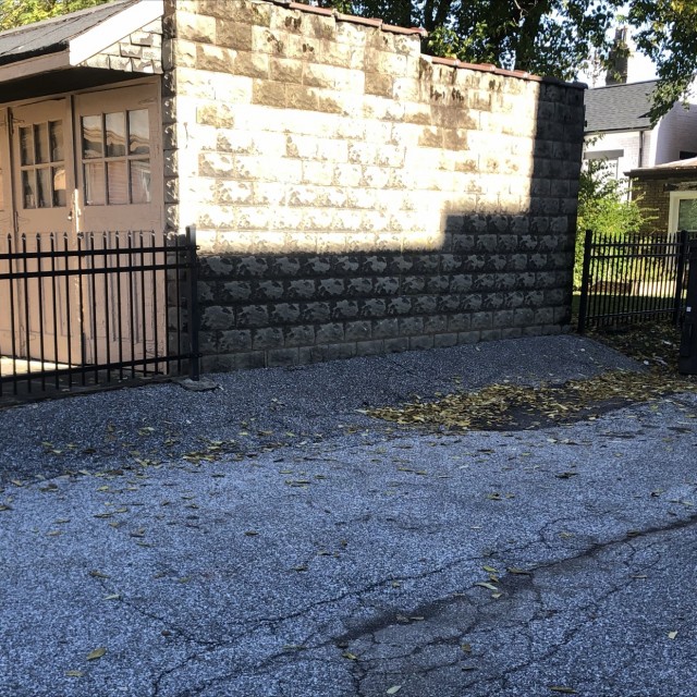 Small bank to wall