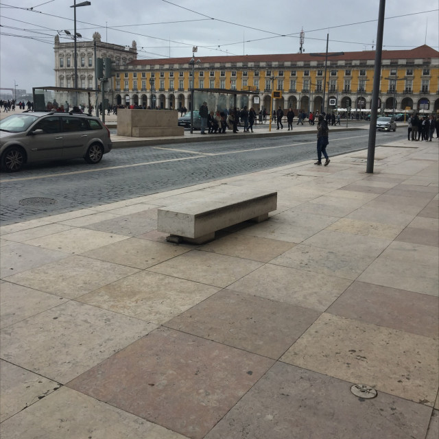 Praca Granite Ledges
