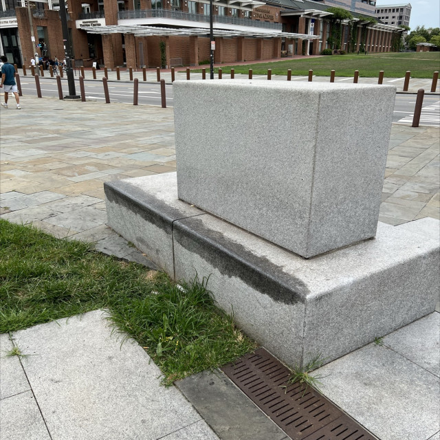 Liberty bell ledge