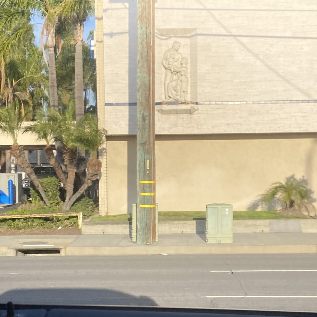 Ledge to downrail