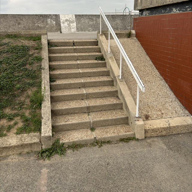 Bank 10