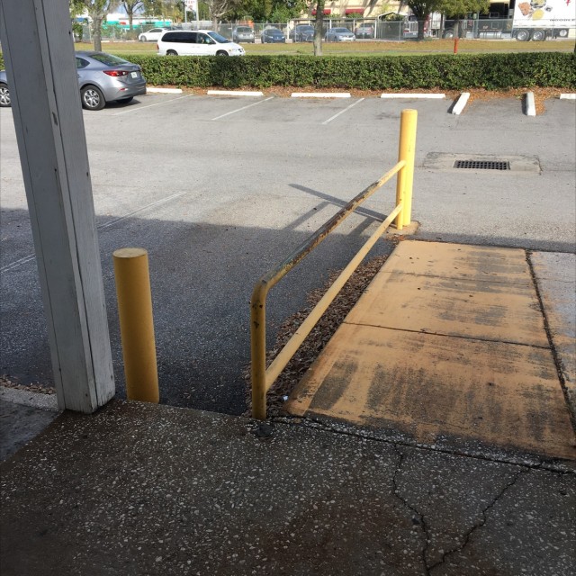 Tall rail
