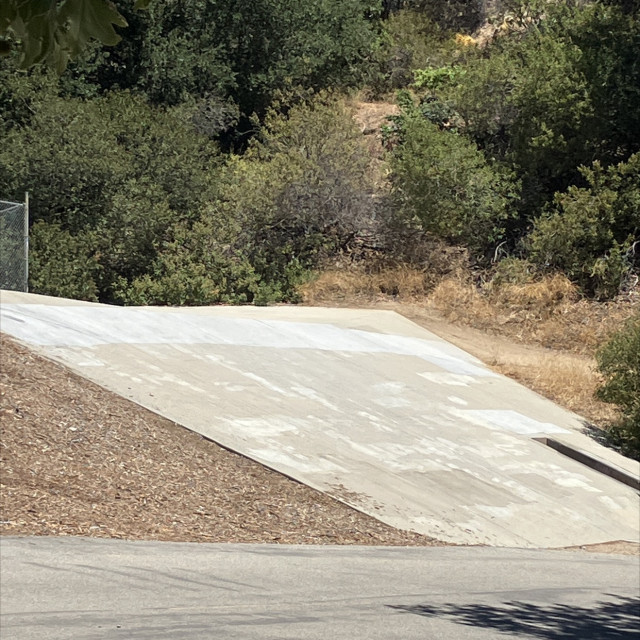 Hill bomb 