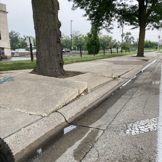 Courthouse sidewalk 