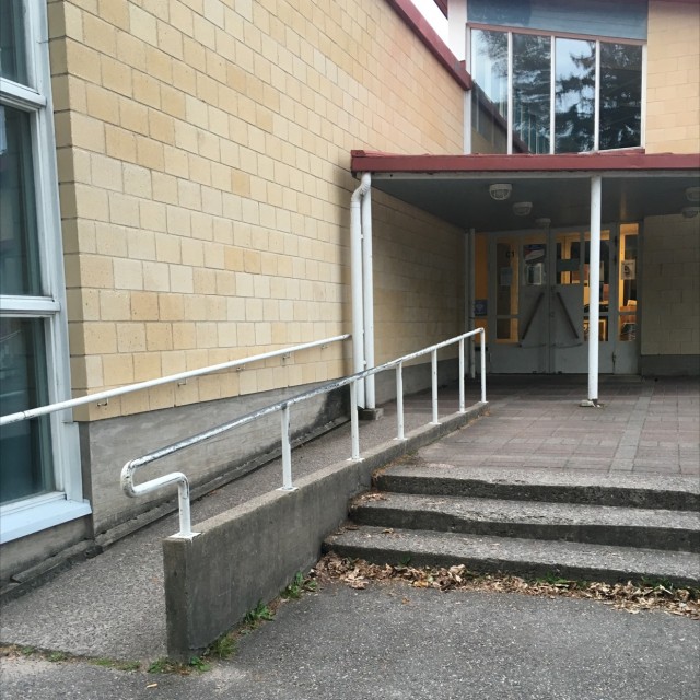 Kirjaston kaide