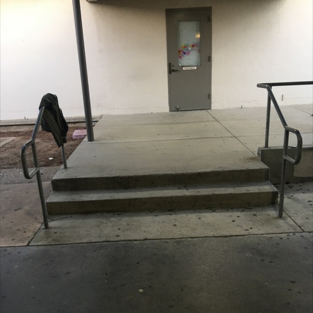 2 stairs 