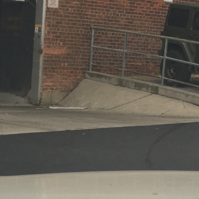 Bank curb