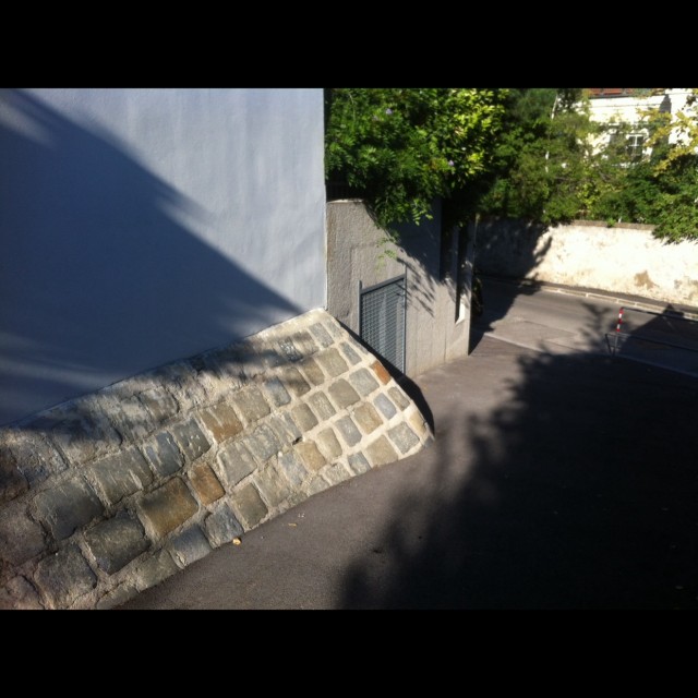 19.bz wall