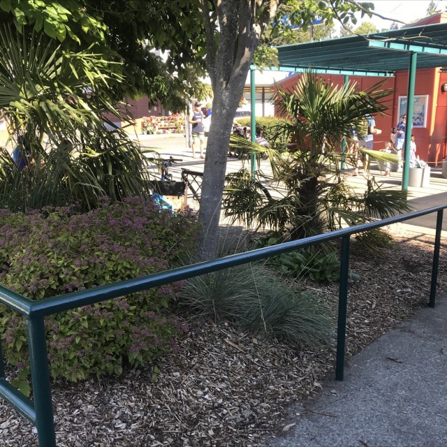 Handrail