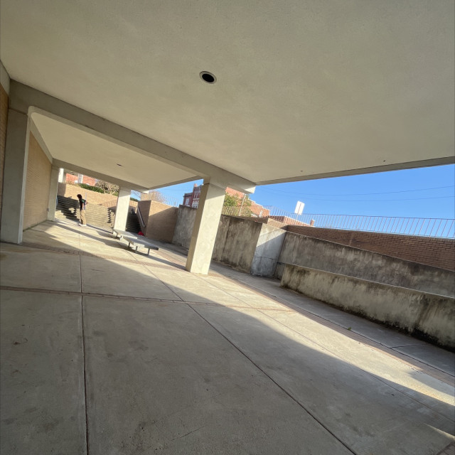 Metal ledges 