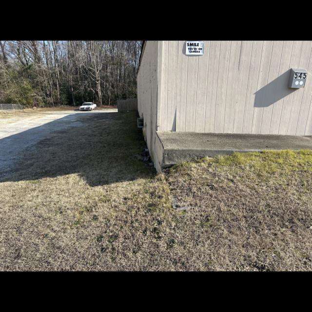 Gap to grass bank 
