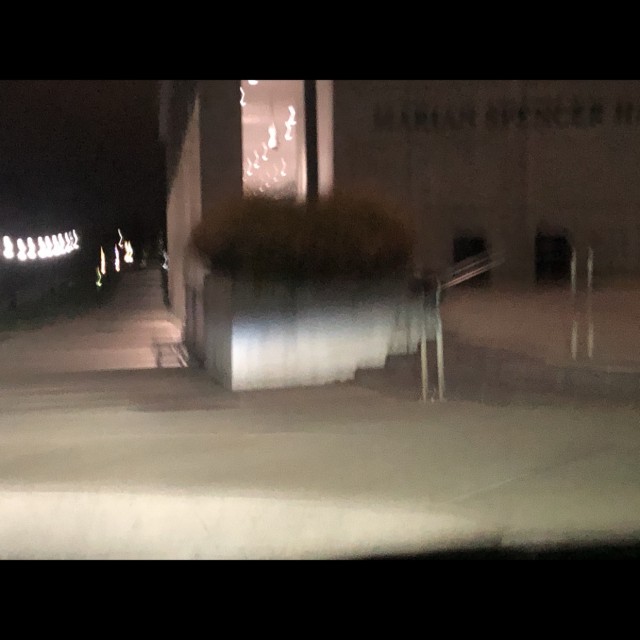 Blurry outledge