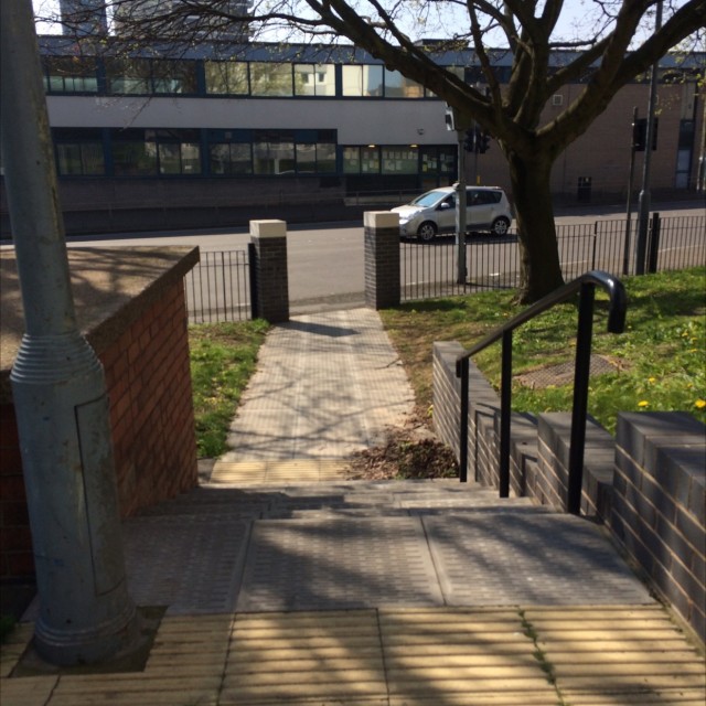 Rail ledge 
