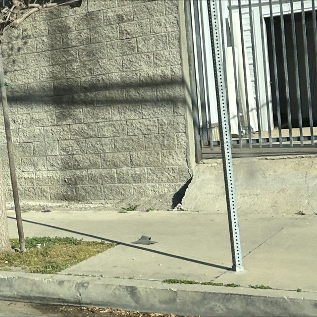 Bank to wall