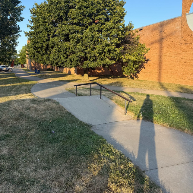 A-frame rail and flatbar 