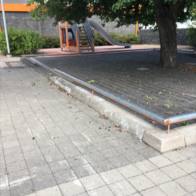 Rail spot