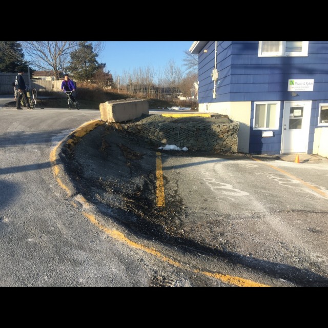 Barrier bank spot 