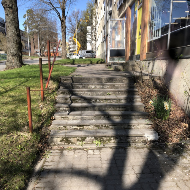 8 stair