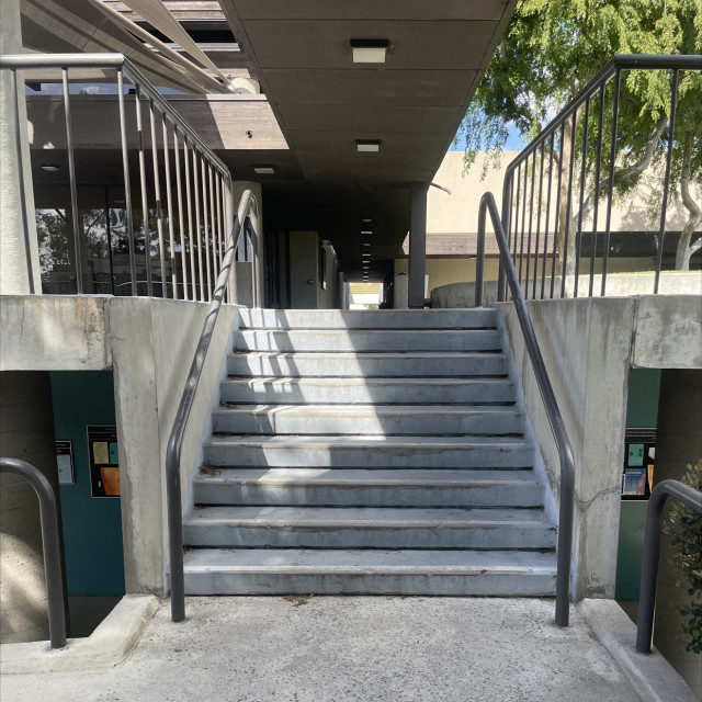2 sets of 9 stairs 